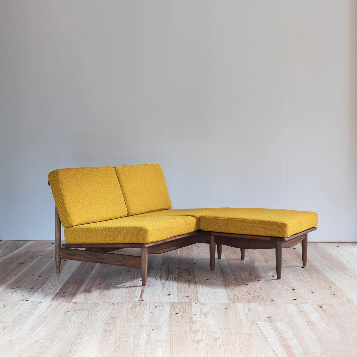 2seaterとオットマン